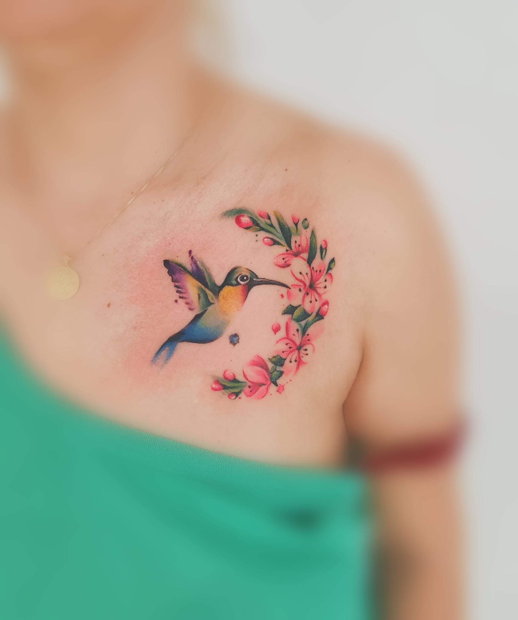 Tatuaj color pasarele