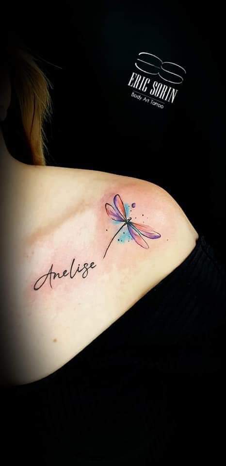 Tatuaj color libelula